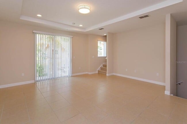 Building Photo - 1288 Bolton Pl