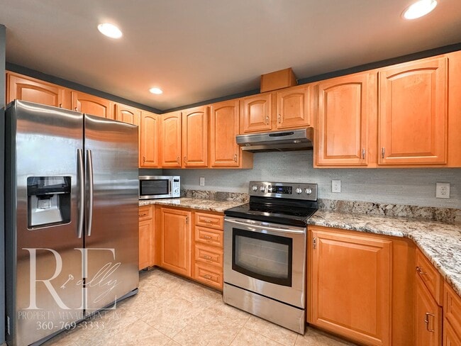 Building Photo - Single-Story Comfort on Lansing | Renovated Primary Bath, Covered Deck & Big Backyard