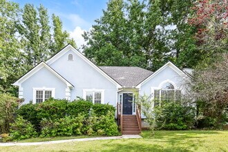 Building Photo - 2054 Spicers Ln