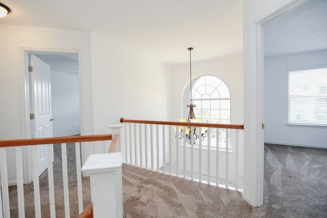 Building Photo - Gorgeous 5 Bedroom Rental in Virginia Beach