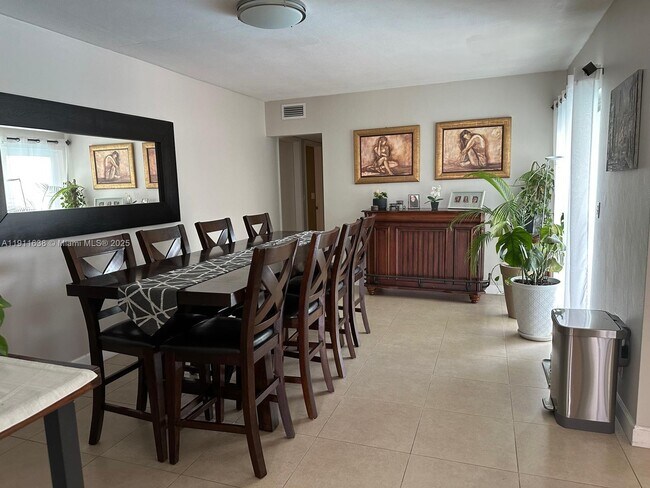 Building Photo - 10563 NW 4th St