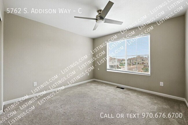 Building Photo - 5762 S Addison Way