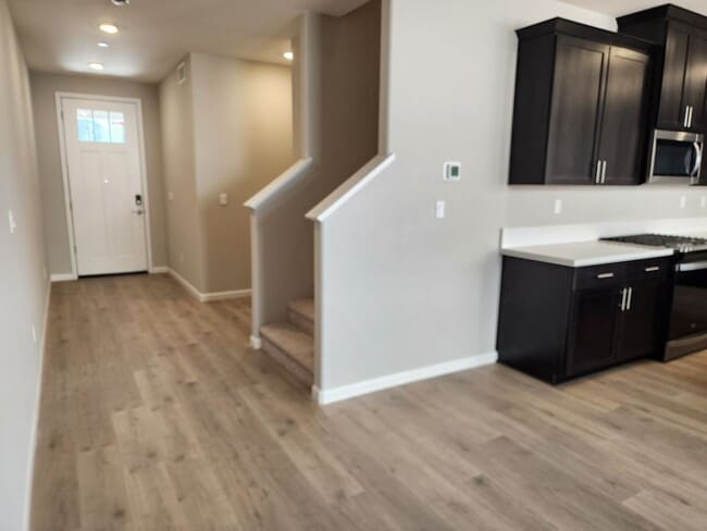 Building Photo - New Townhome in Minden for Rent