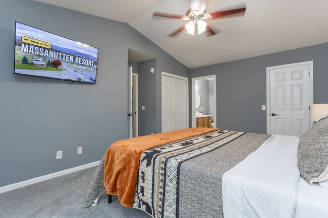 Building Photo - 3 Bedroom Home in Massanutten!!!
