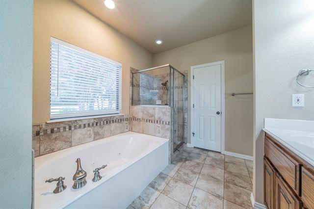 Building Photo - 190 Deer Creek Dr