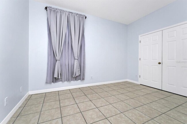 Building Photo - 9821 Bennington Chase Dr
