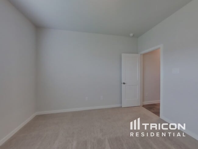 Building Photo - 11510 Prosperity Dr
