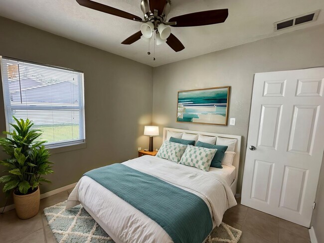 Building Photo - Winter Park Gem! Lovely Single Family Home...
