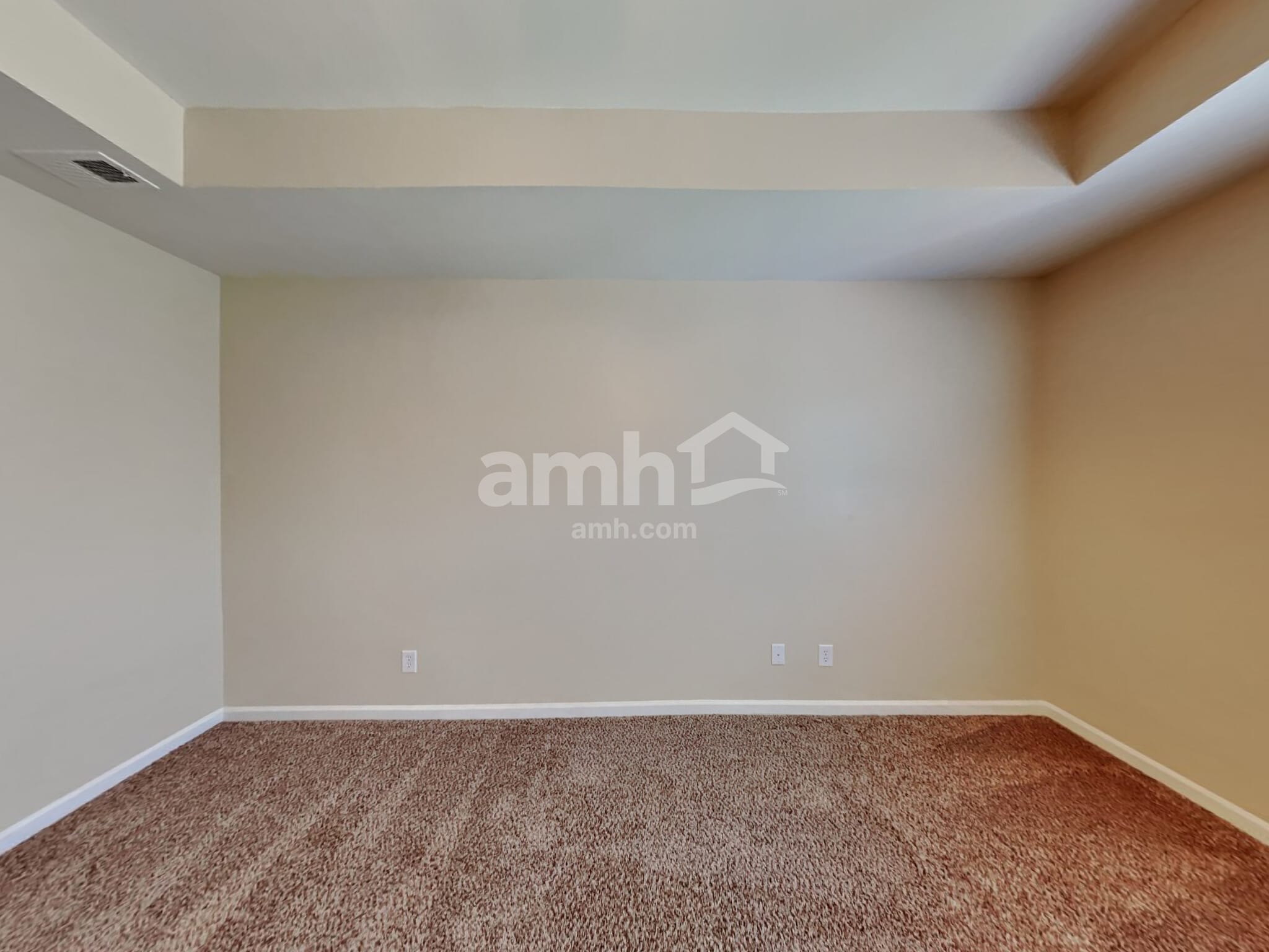 Building Photo - 136 Heywatchis Dr