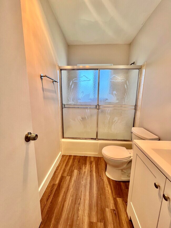 Building Photo - 6289 Lear Dr