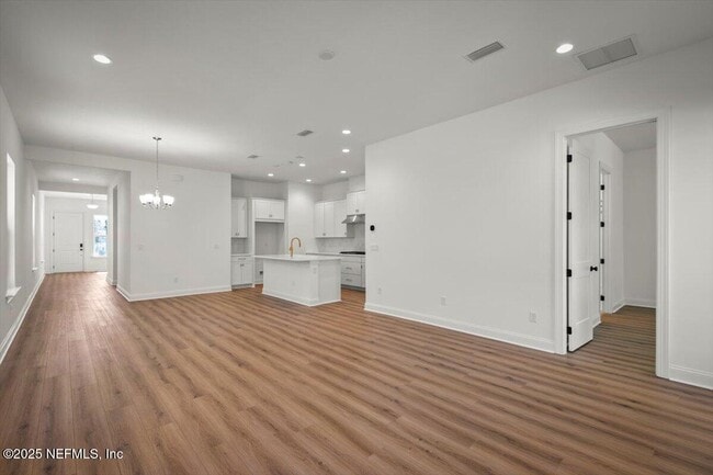 Building Photo - 196 Zephyr Dr