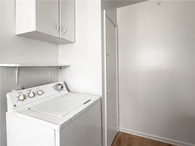 Building Photo - 507 Dogwood St