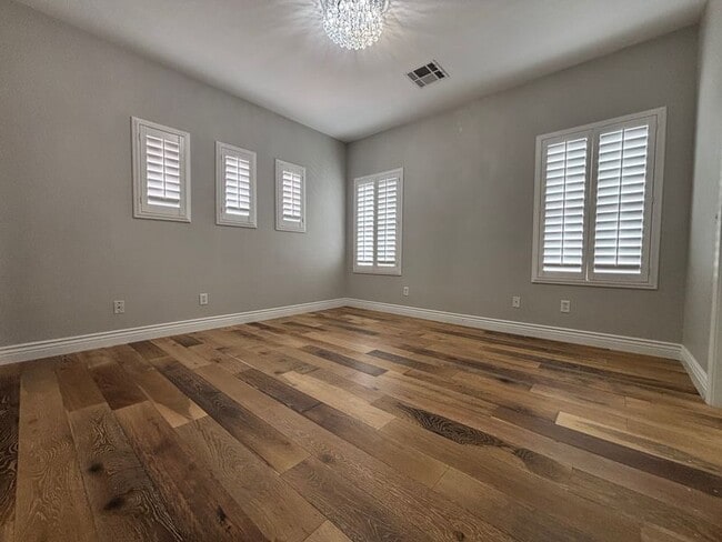 Building Photo - 11548 Valentino Ln