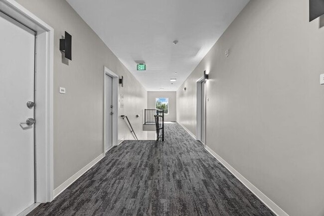 Building Photo - The Bookcliff: Chic 1-Bedroom Retreat: Sop...