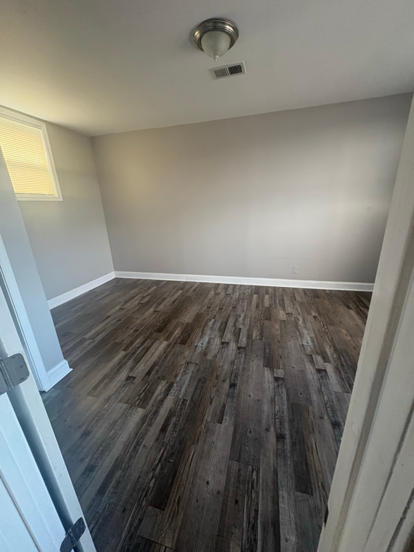 Building Photo - 2525 W Cold Spring Ln