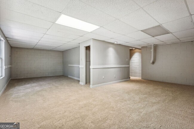 Building Photo - 525 Abbotts Hill Ln