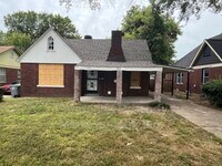 Building Photo - 923 Garland St