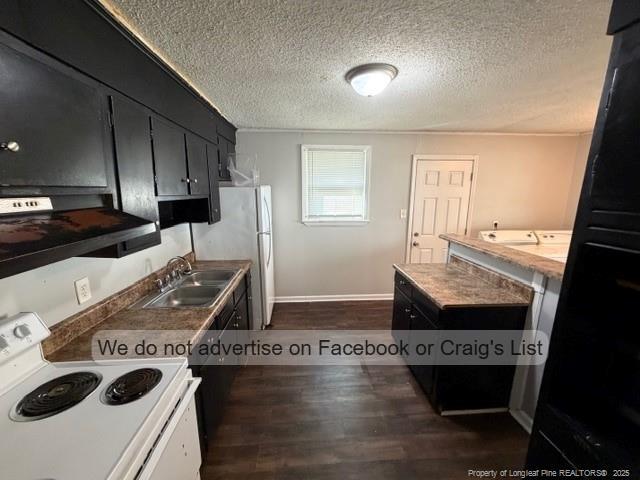 Building Photo - 1745 Torrey Dr