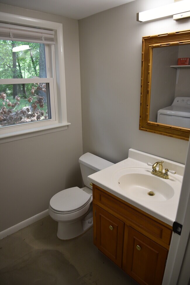 Building Photo - 500 Peachwood Pl