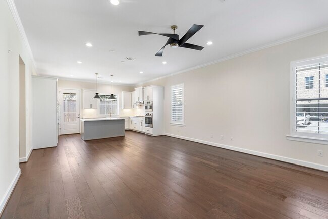 Building Photo - 106 Magnolia Grn St