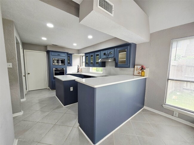 Building Photo - 3623 Shipman Ln