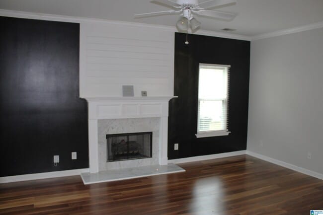 Building Photo - 5338 Cottage Ln