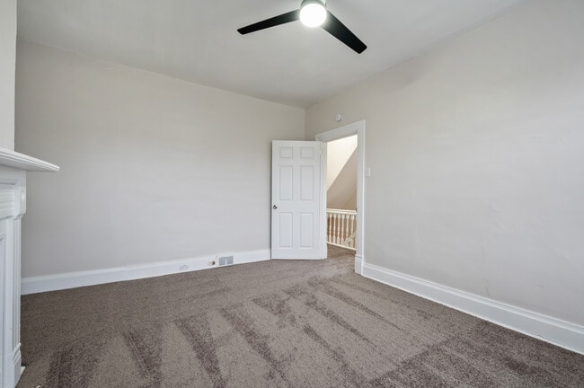 Building Photo - 134 Wynoka St