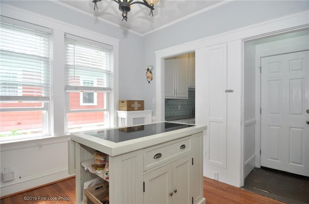 Building Photo - 129 Lancaster St