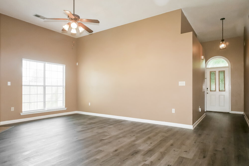 Building Photo - 4941 Wemberley Dr
