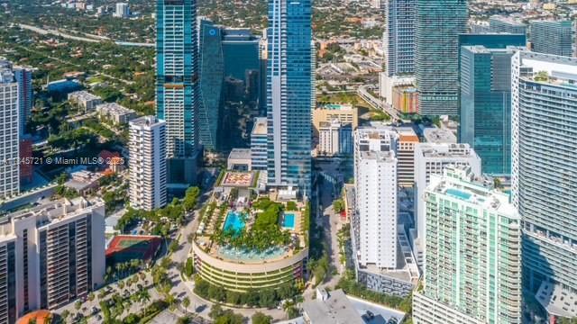 Building Photo - 1435 Brickell Ave