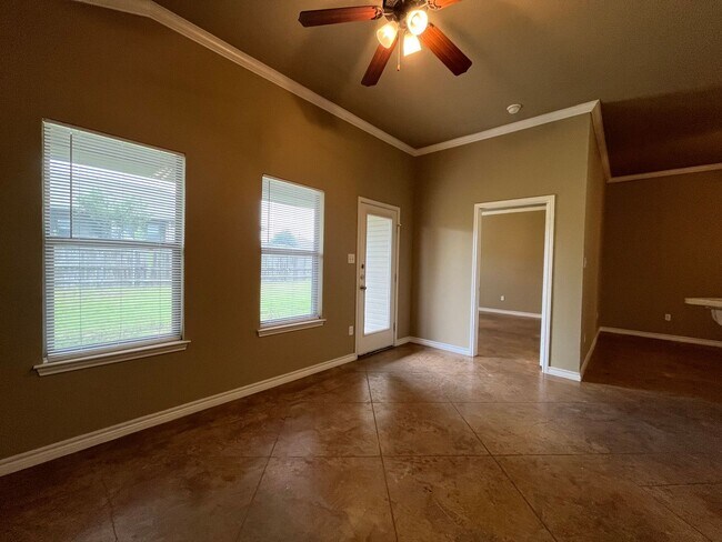 Building Photo - 3105 Beauford St