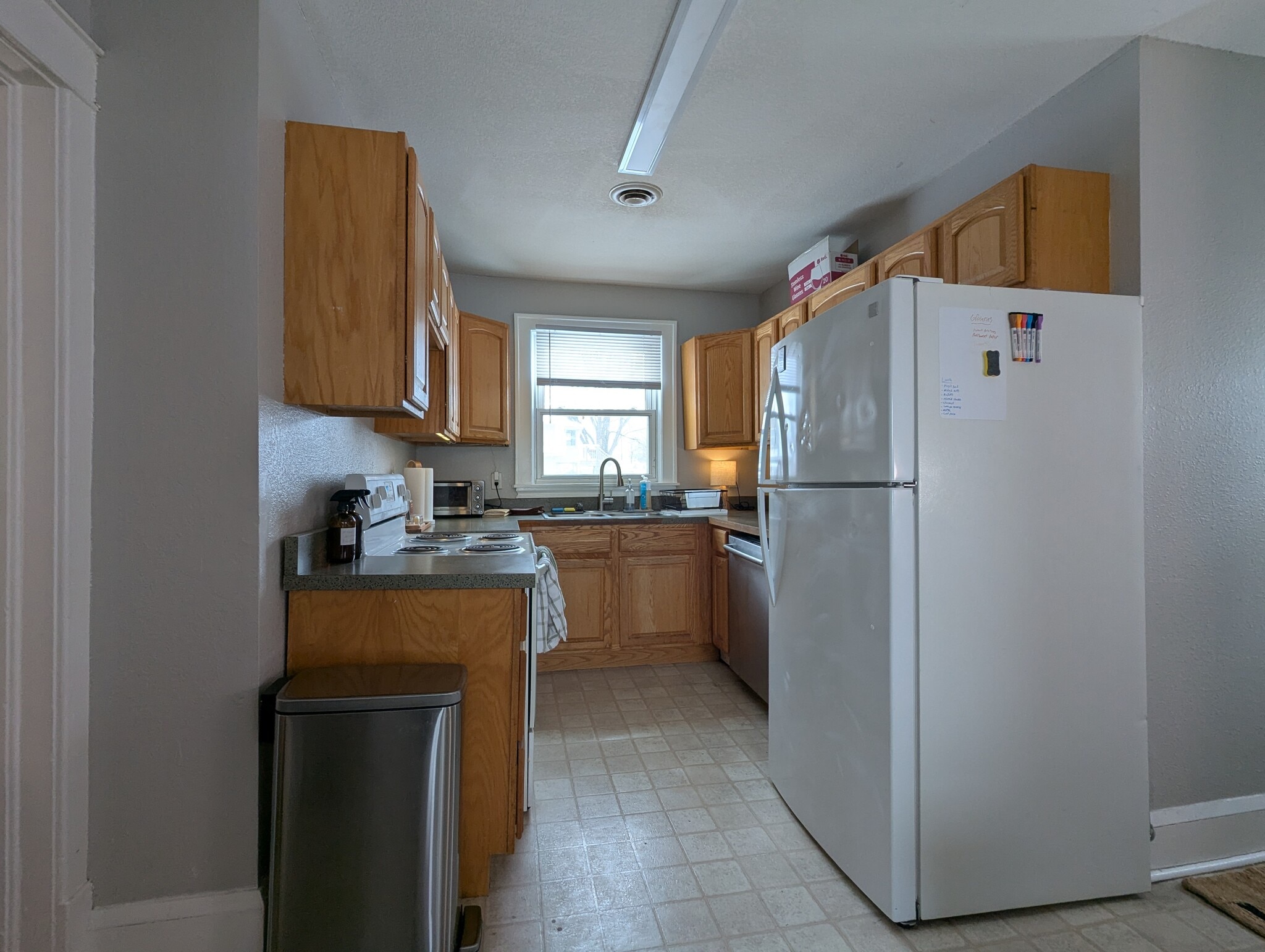 Building Photo - 732 Case Ave