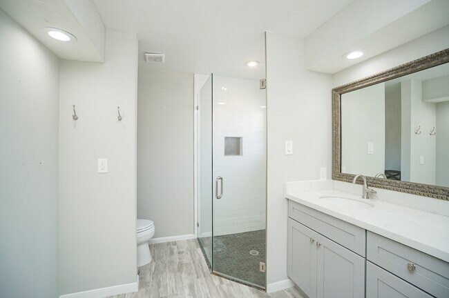 Building Photo - 22418 Goldstone Dr