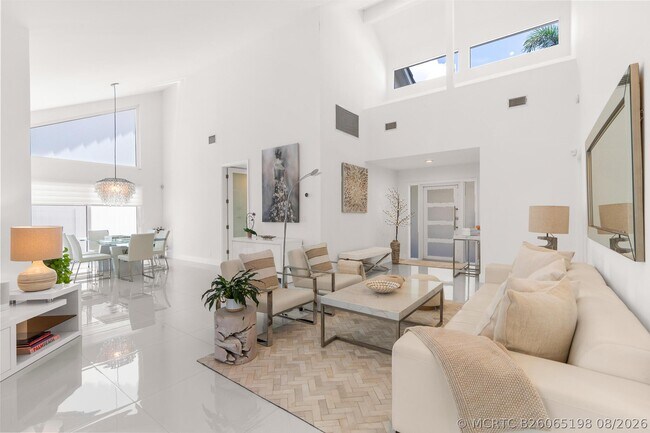 Building Photo - 23246 L'Ermitage Cir