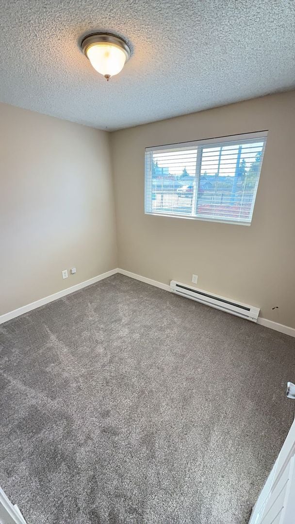 Building Photo - upgraded 2 bedroom 1 bath condo in downtow...