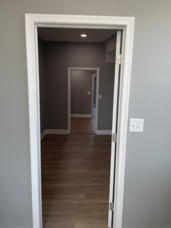 Building Photo - 3417 Chestnut Ave