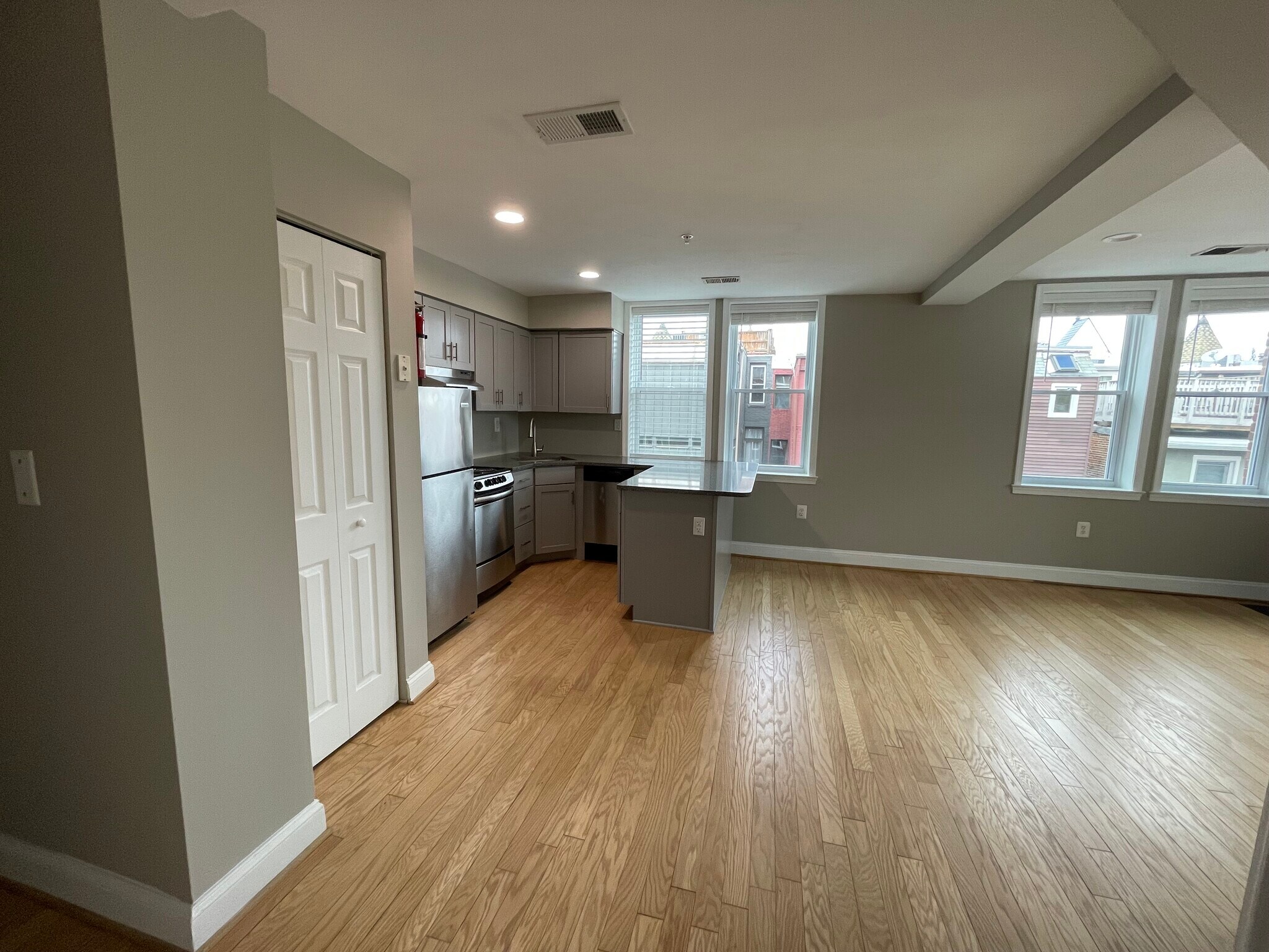 kitchen - 1731 Willard St NW
