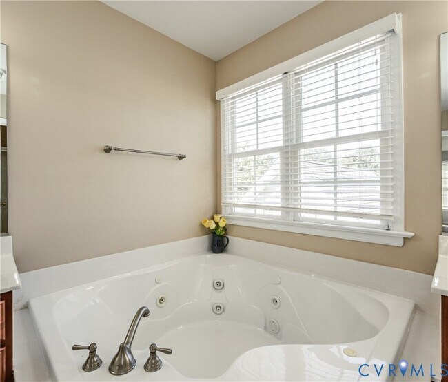 Building Photo - 4724 Coachmans Landing Ct