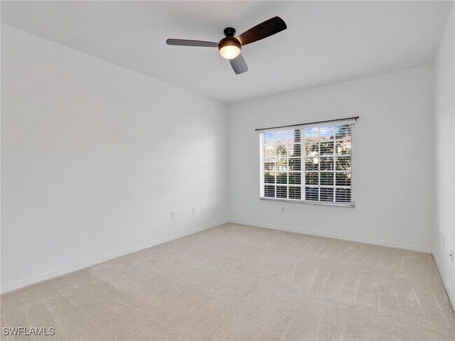 Building Photo - 20241 Estero Gardens Cir