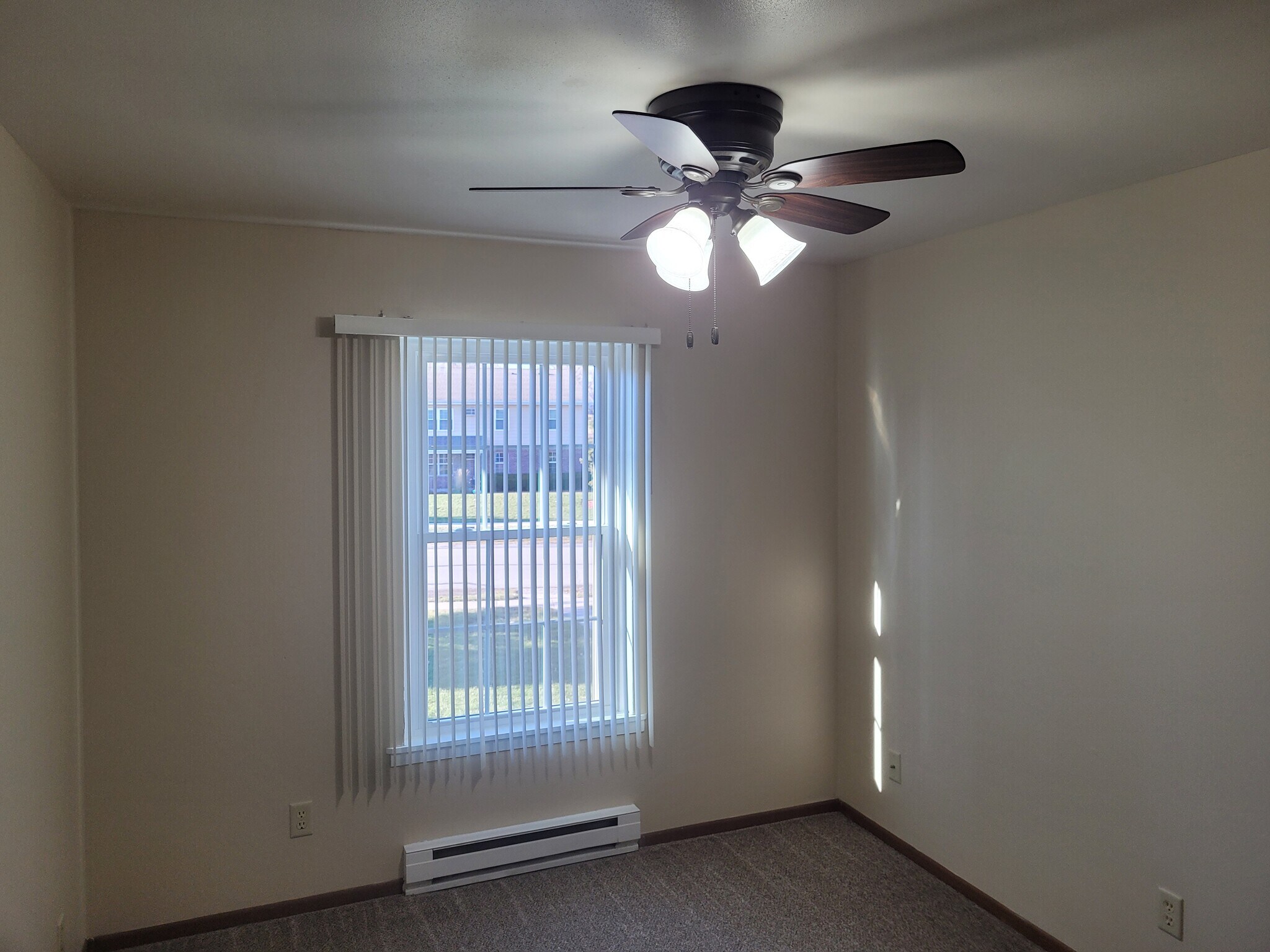 Building Photo - 2022 Sylvan Way