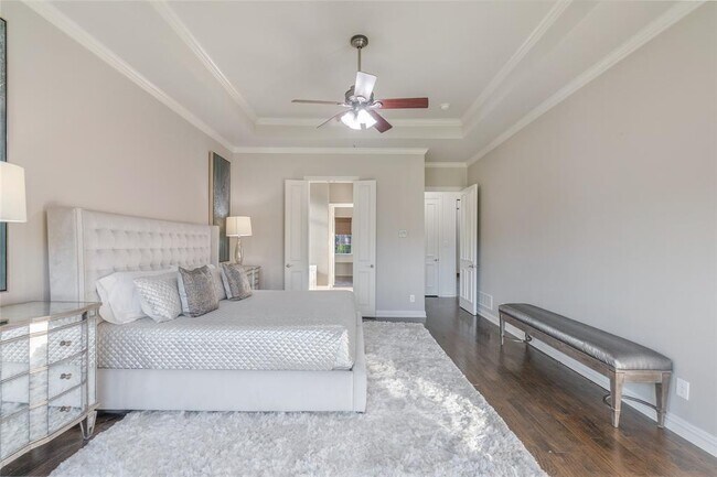 Building Photo - 5327 Elm Spring Ln