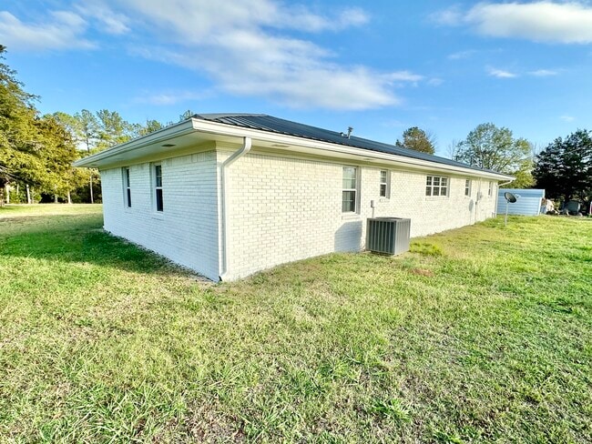 Building Photo - 2709 Countrywood Rd