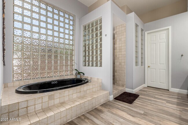 Building Photo - 13296 E Appaloosa Pl