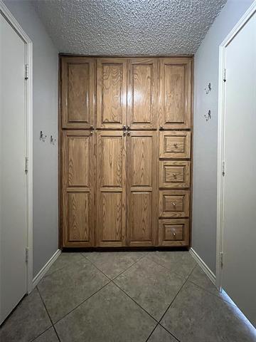 Building Photo - 3109 Shenandoah Dr