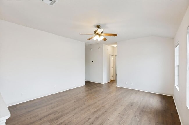 Building Photo - 9614 Magna Carta Loop