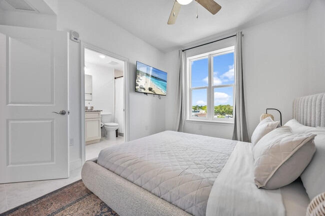 Building Photo - 701 Pilot Ln