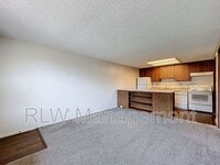 Building Photo - 611 Mt Homer Rd