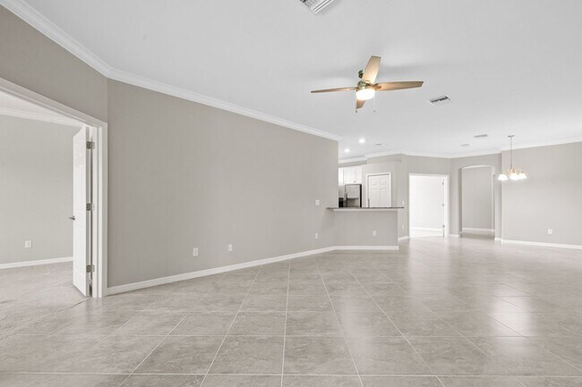 Building Photo - 10328 Prato Dr