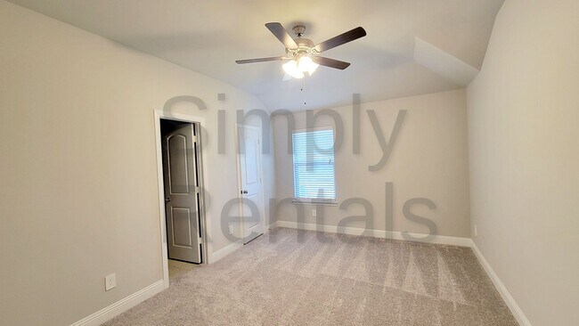 Building Photo - 1417 Brindle Dr