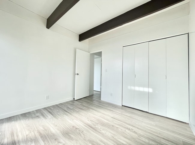 Building Photo - 94-431 Keaoopua Street - 102